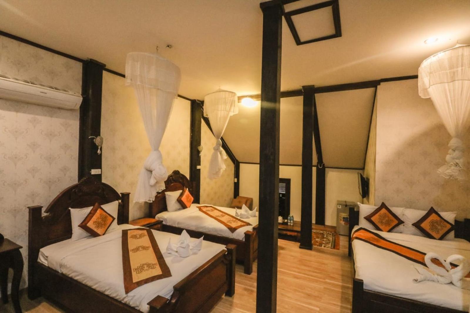 Ananta Hotel Luangprabang エクステリア 写真