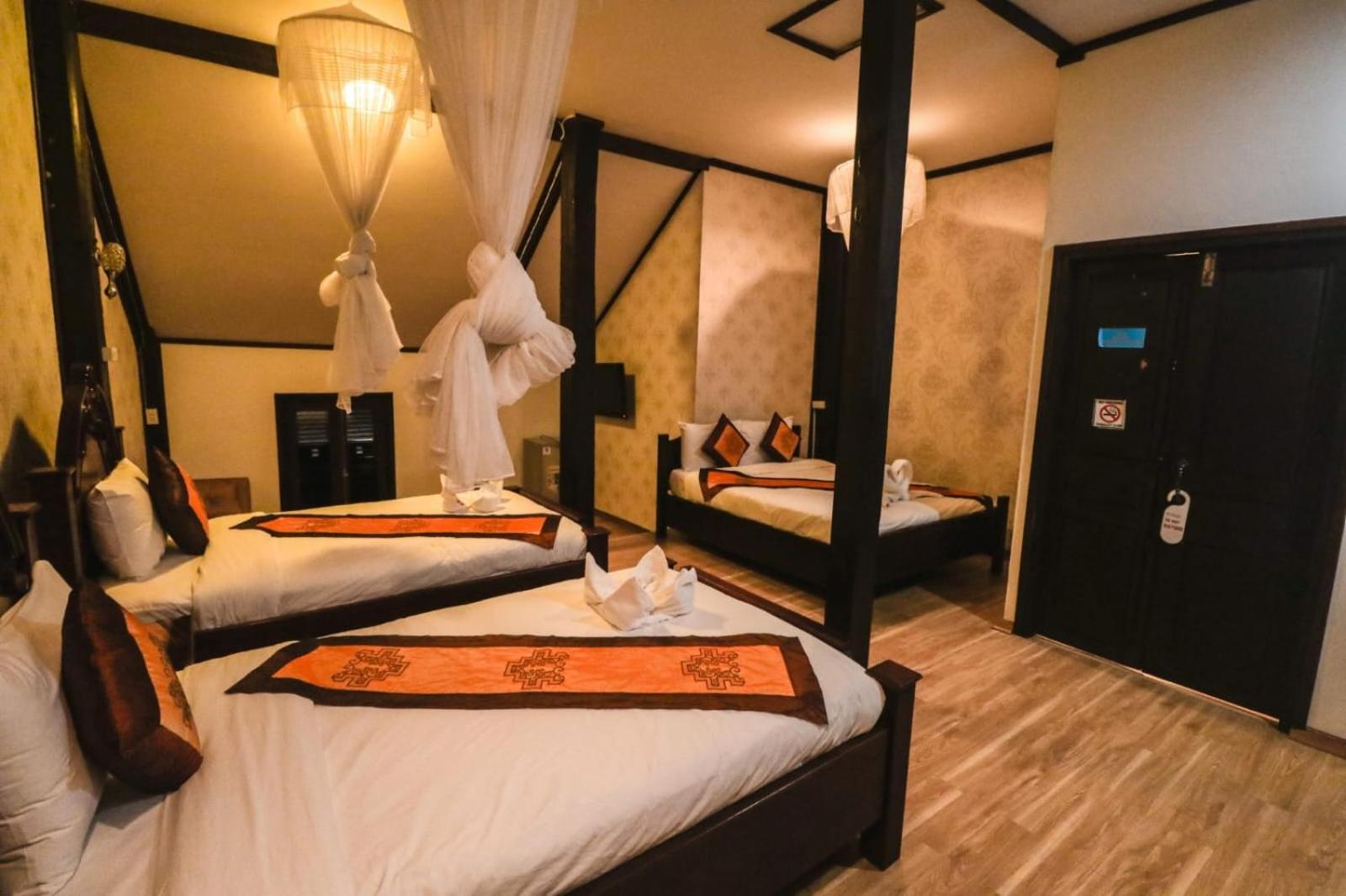 Ananta Hotel Luangprabang エクステリア 写真